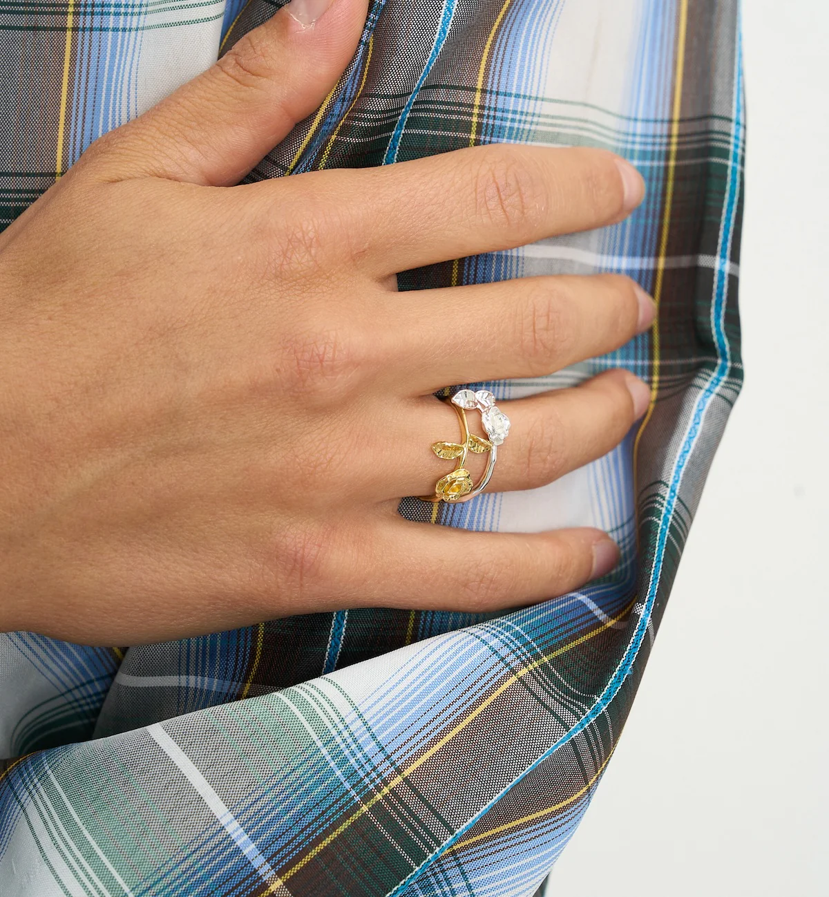 Honourable Rose Ring - Image 2
