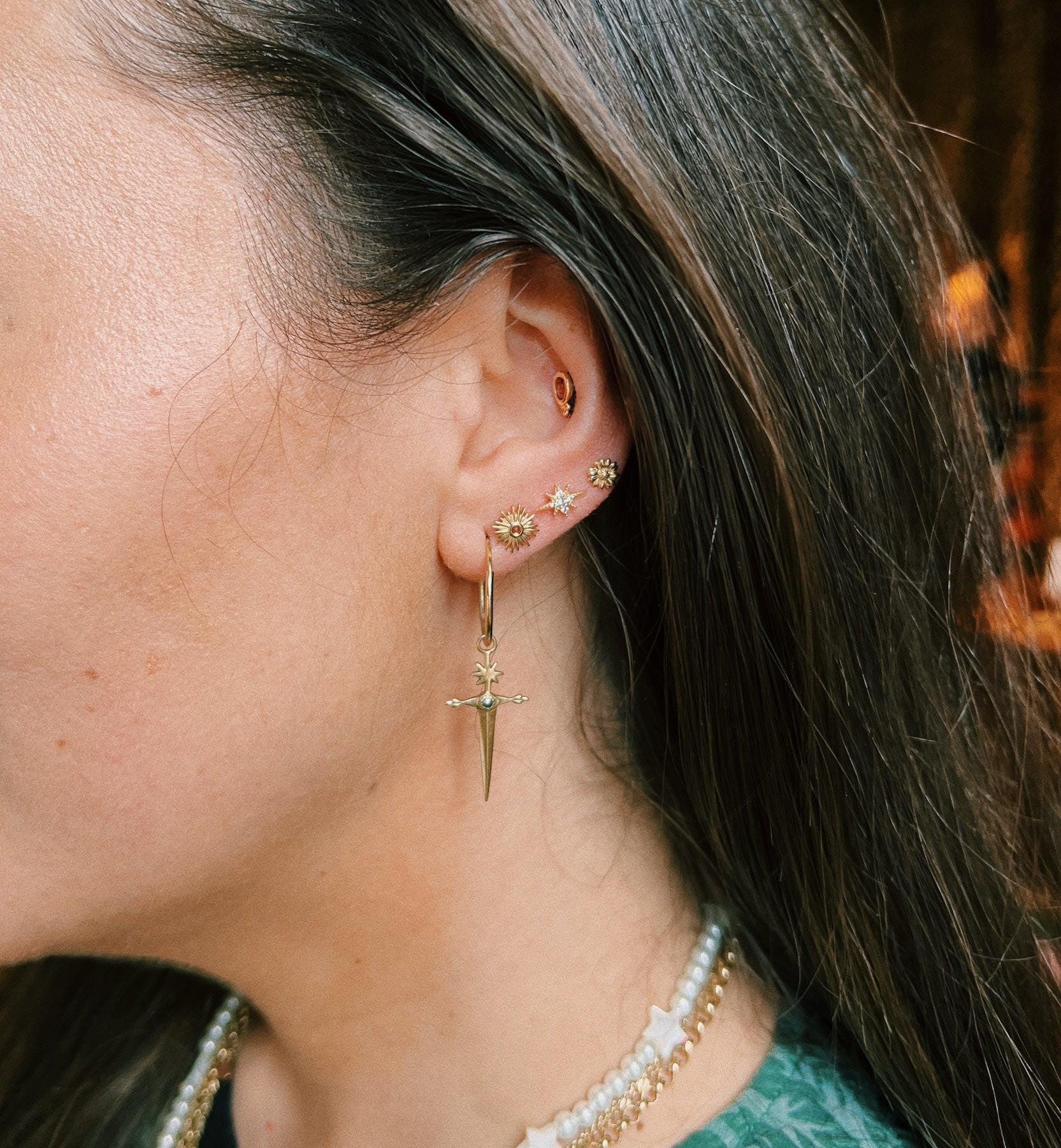 Sunflower Piercing Front 14K - Image 4